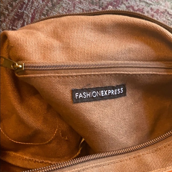 gorgeous studded Fashion express shoulder 💼 - Picture 10 of 11